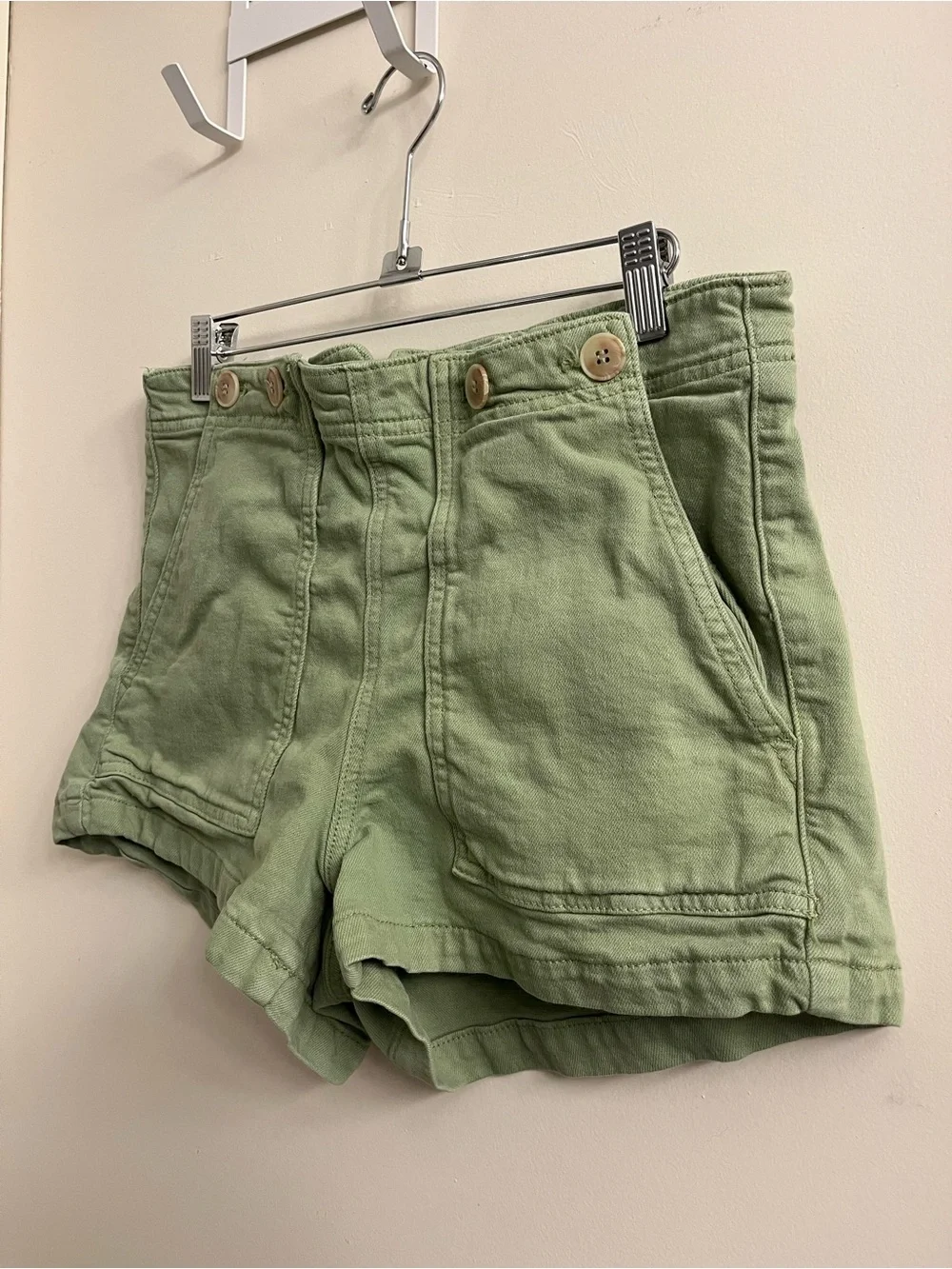 Anthropologie Pilcro Kit Utility Shorts in Green Size 30